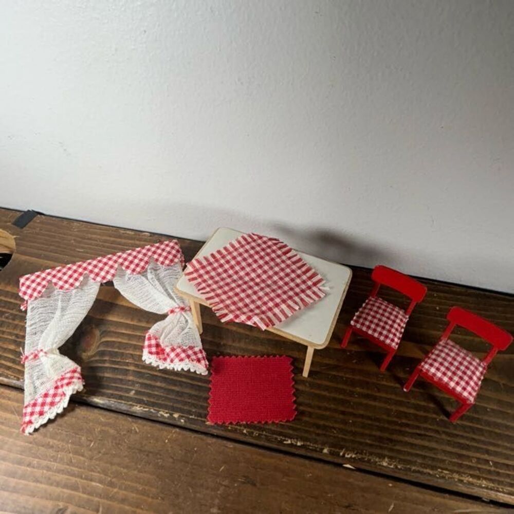 Vintage Lundby Red White‎ Checkered Kitchen Dollhouse Table Chairs & Curtain Set